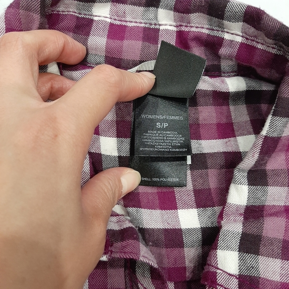 The North Face Purple Plaid Button Up Shirt - Picture 6 of 6